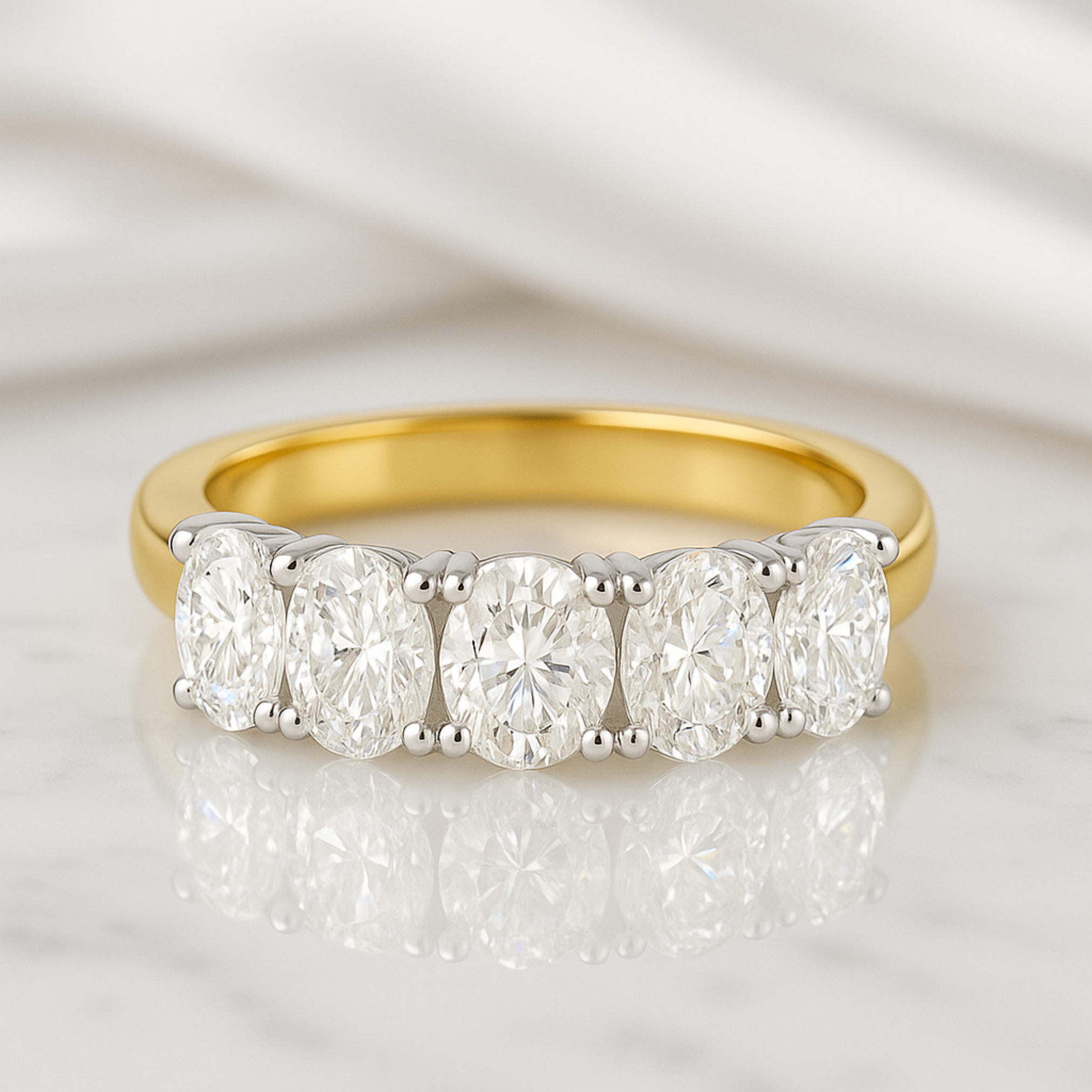 Galeria Five Stone Oval