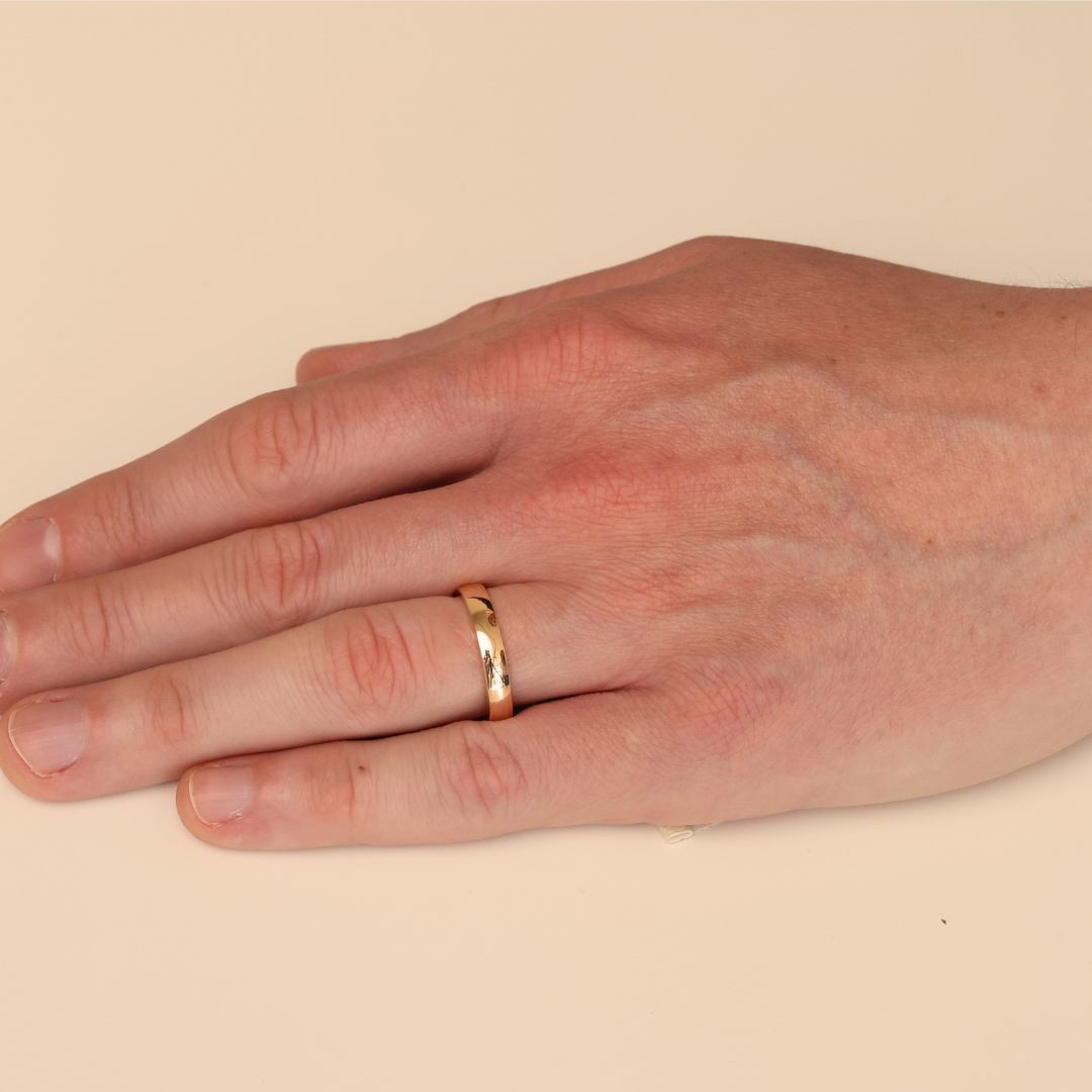 Light Weight Gents Wedding Ring (Gold) - Appleby Jewellers Dublin