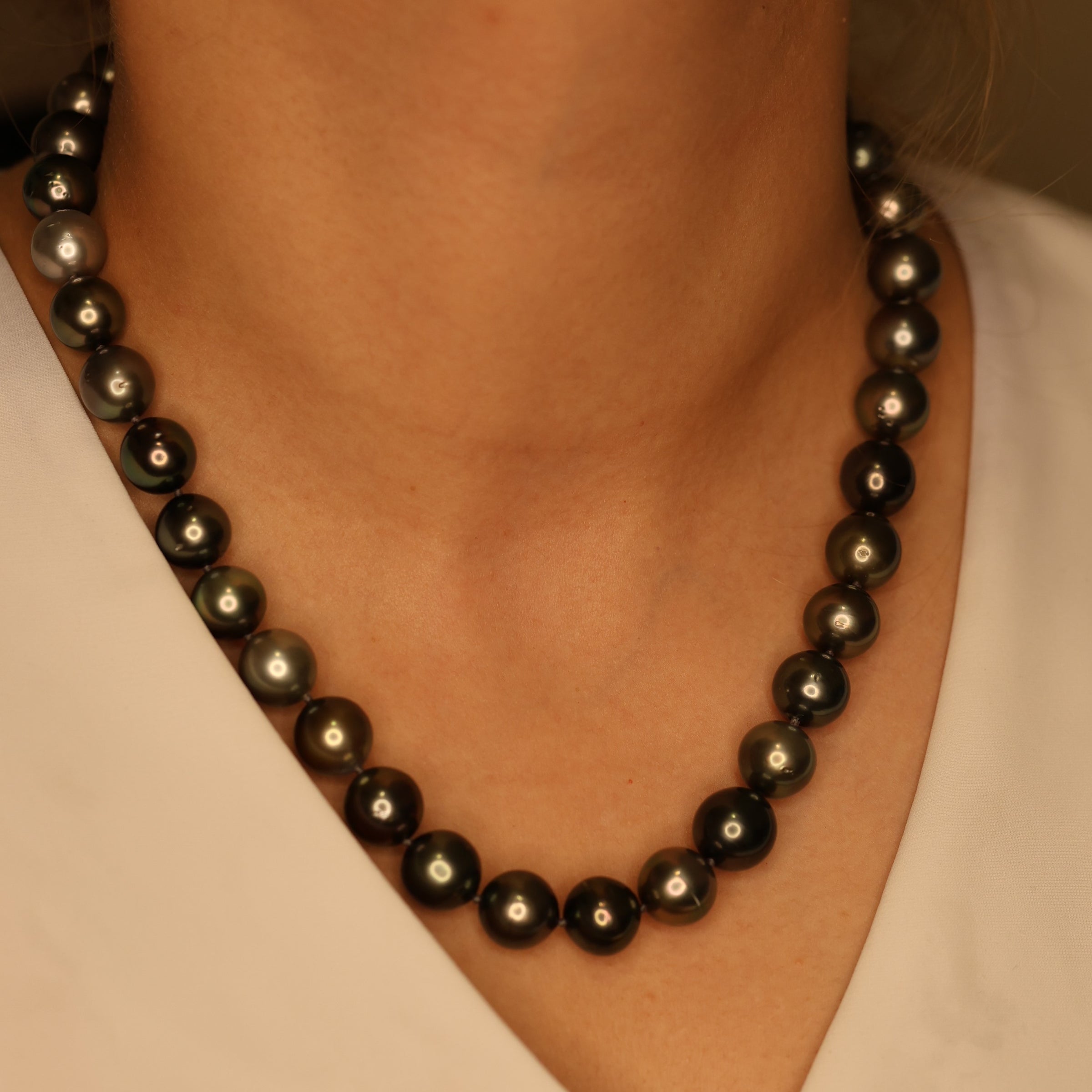 18ct Tahitian Pearl Necklace (11-12mm Pearls) - Appleby Jewellers Dublin