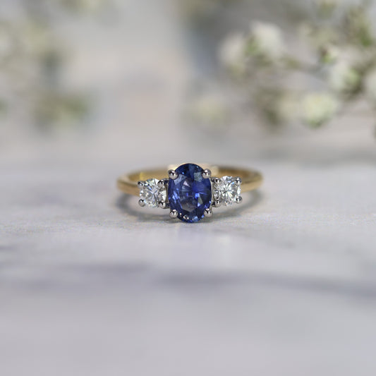 The "Tulip" with Sapphire and Diamond, Yellow Gold