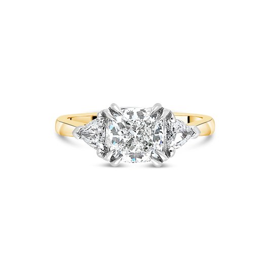 The "Tranquility" with Cushion Cut, Yellow Gold