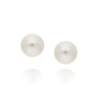 Freshwater Pearl Earring Studs: 7mm