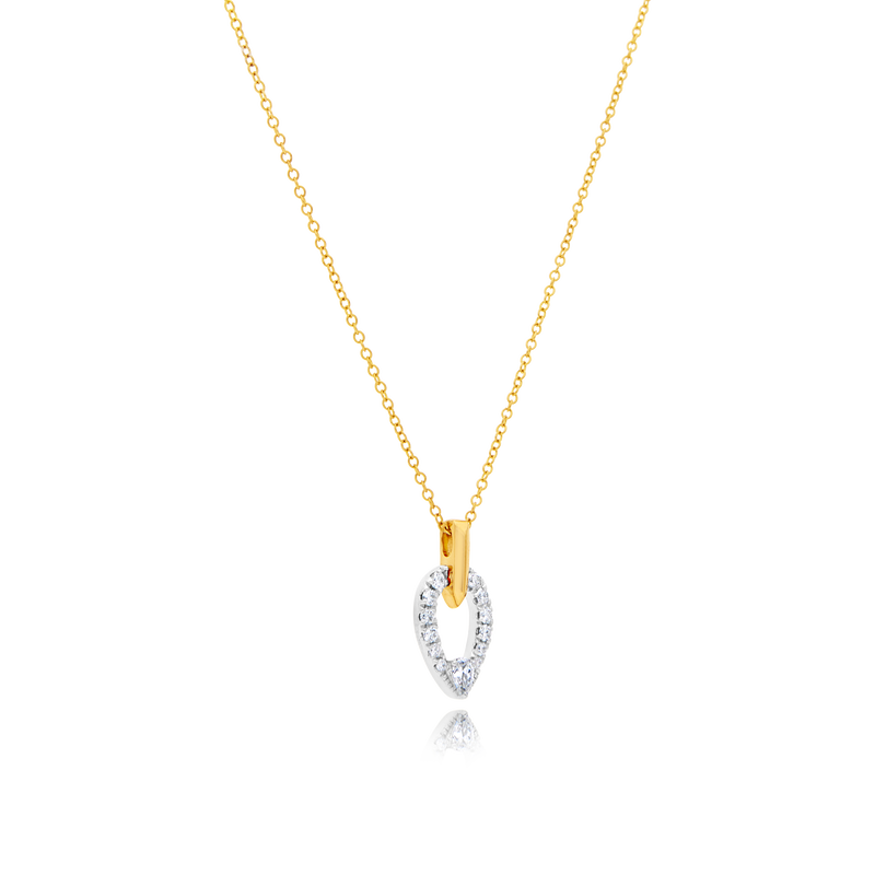 18 Carat Pear Shaped Pendant with Gold Chain