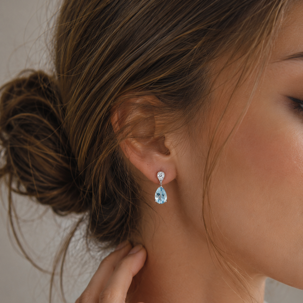 18ct White Gold Aquamarine & Diamond Earrings