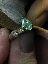 The Aurelia Pear Ring (1.50ct)
