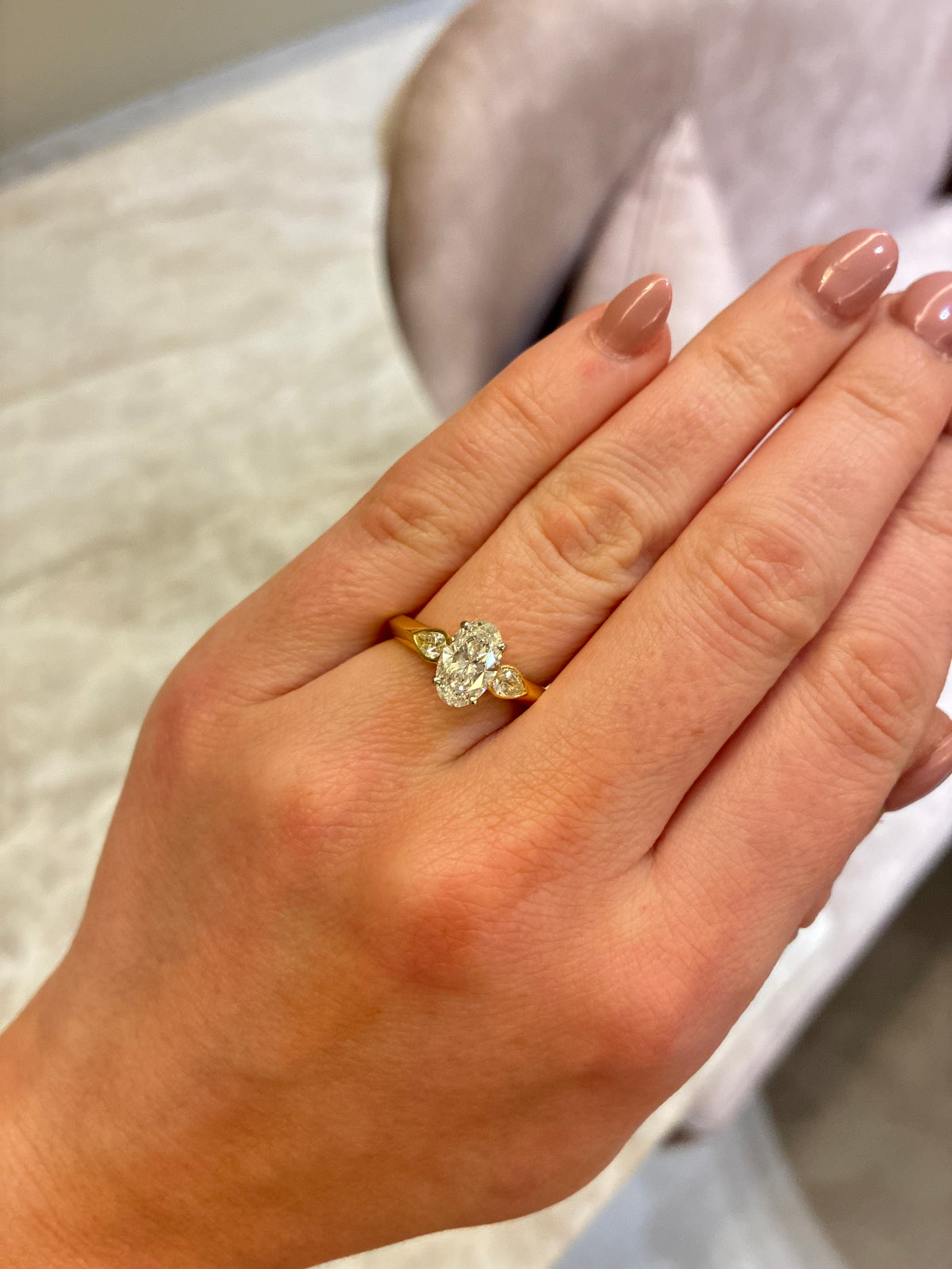 Diamond oval ring with 1.53ct from Appleby Jewellers Dublin, showcasing a sparkling oval-cut diamond in a elegant setting.