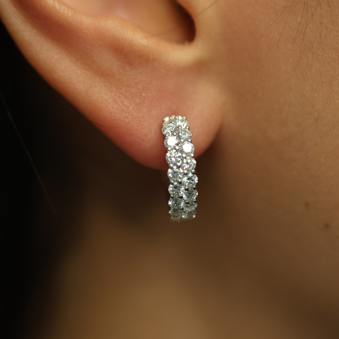 18ct White Gold Diamond Earrings