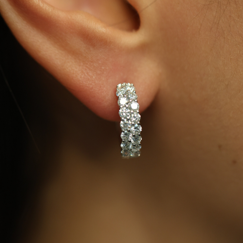 18ct White Gold Diamond Earrings