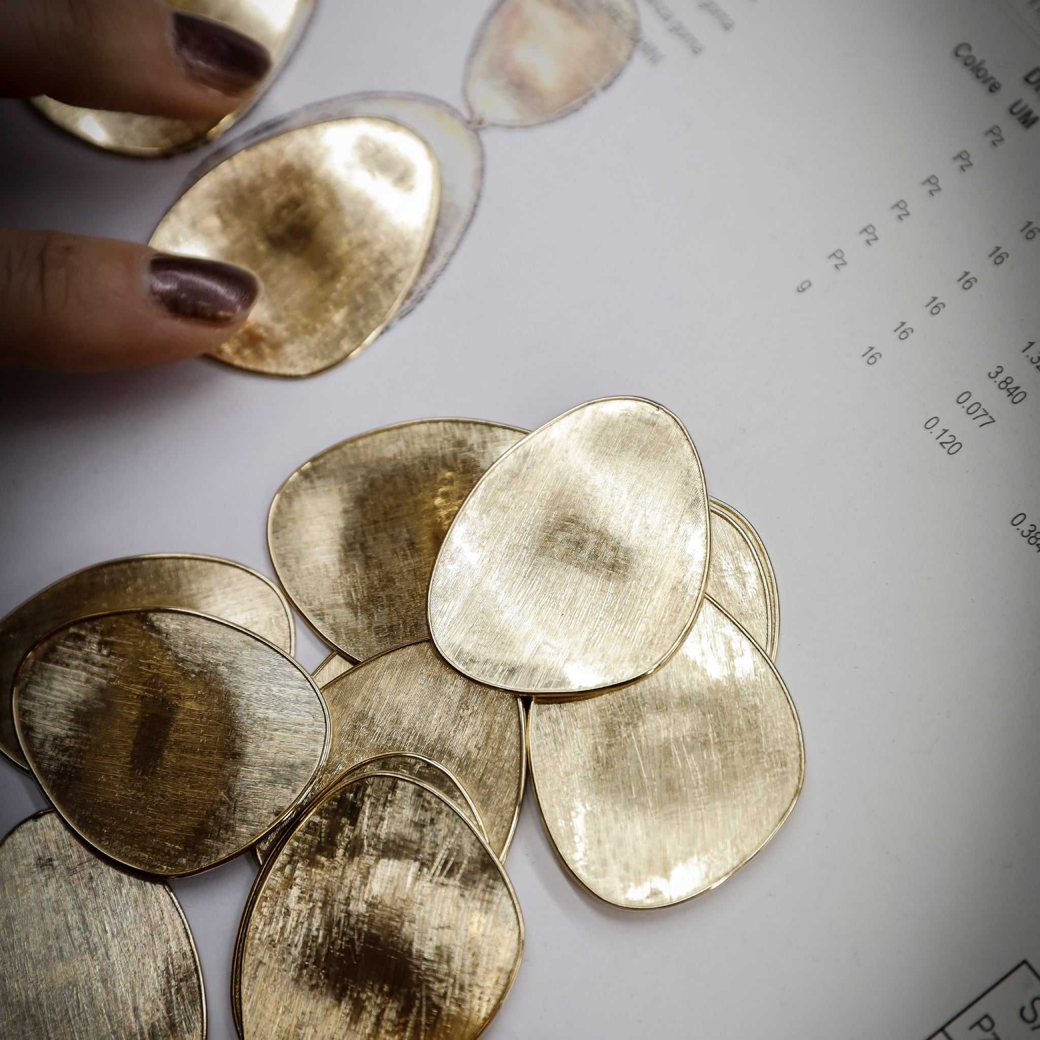 Lunaria 18ct yellow gold necklace with adjustable chain - Appleby Jewellers Dublin