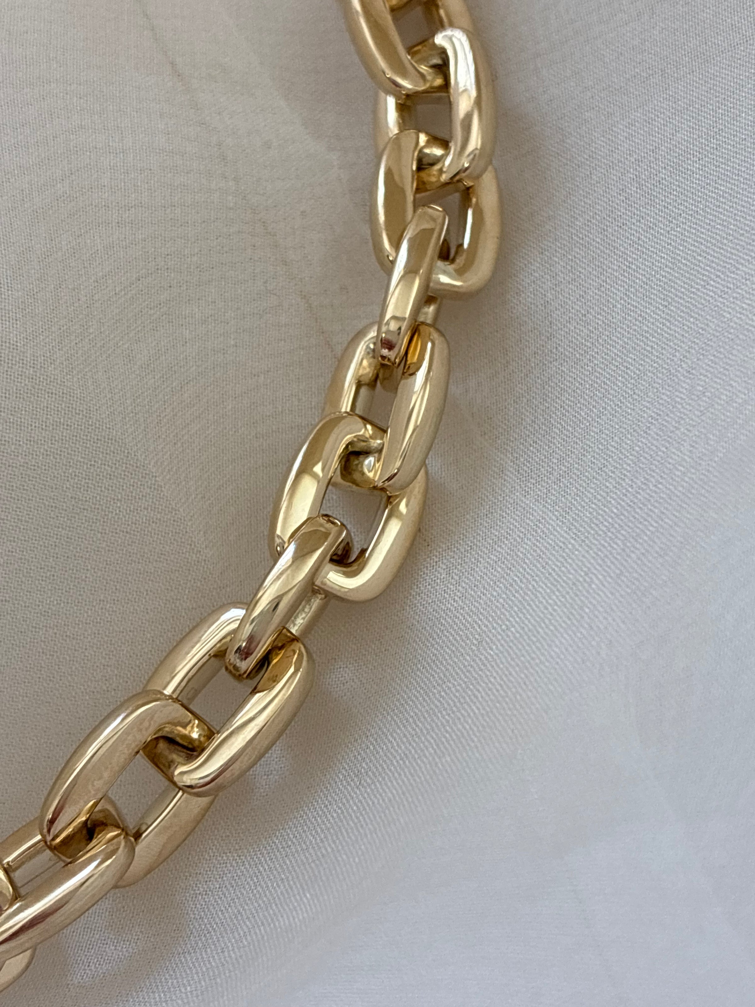 9ct yellow gold squared link chain necklace from Appleby Jewellers Dublin, close-up of the elegant geometric gold links.