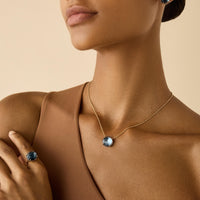JAIPUR COLOR  18kt Yellow Gold Necklace with London Topaz Pendant