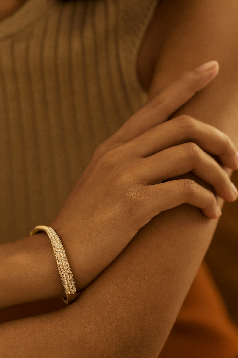 The Wave Diamond Bangle