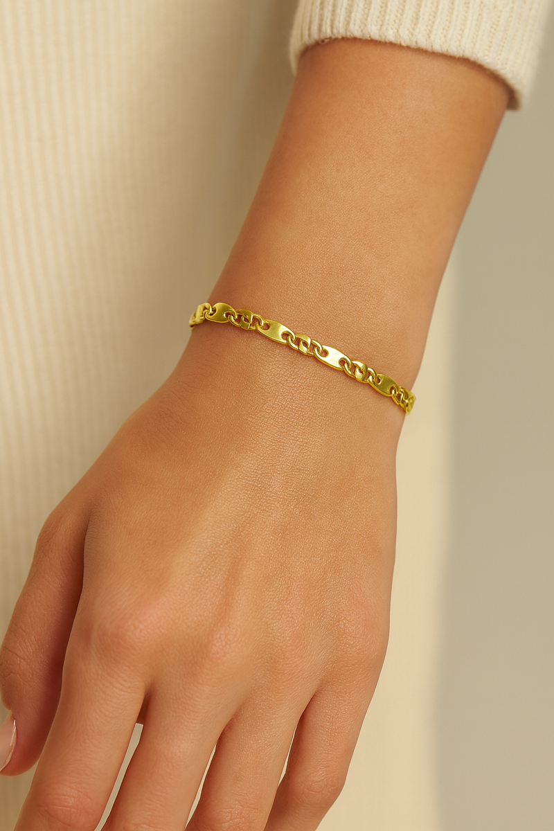 Figaro bracelet