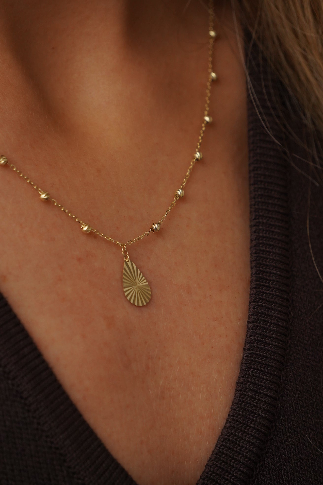 Pear Shaped Gold Necklace