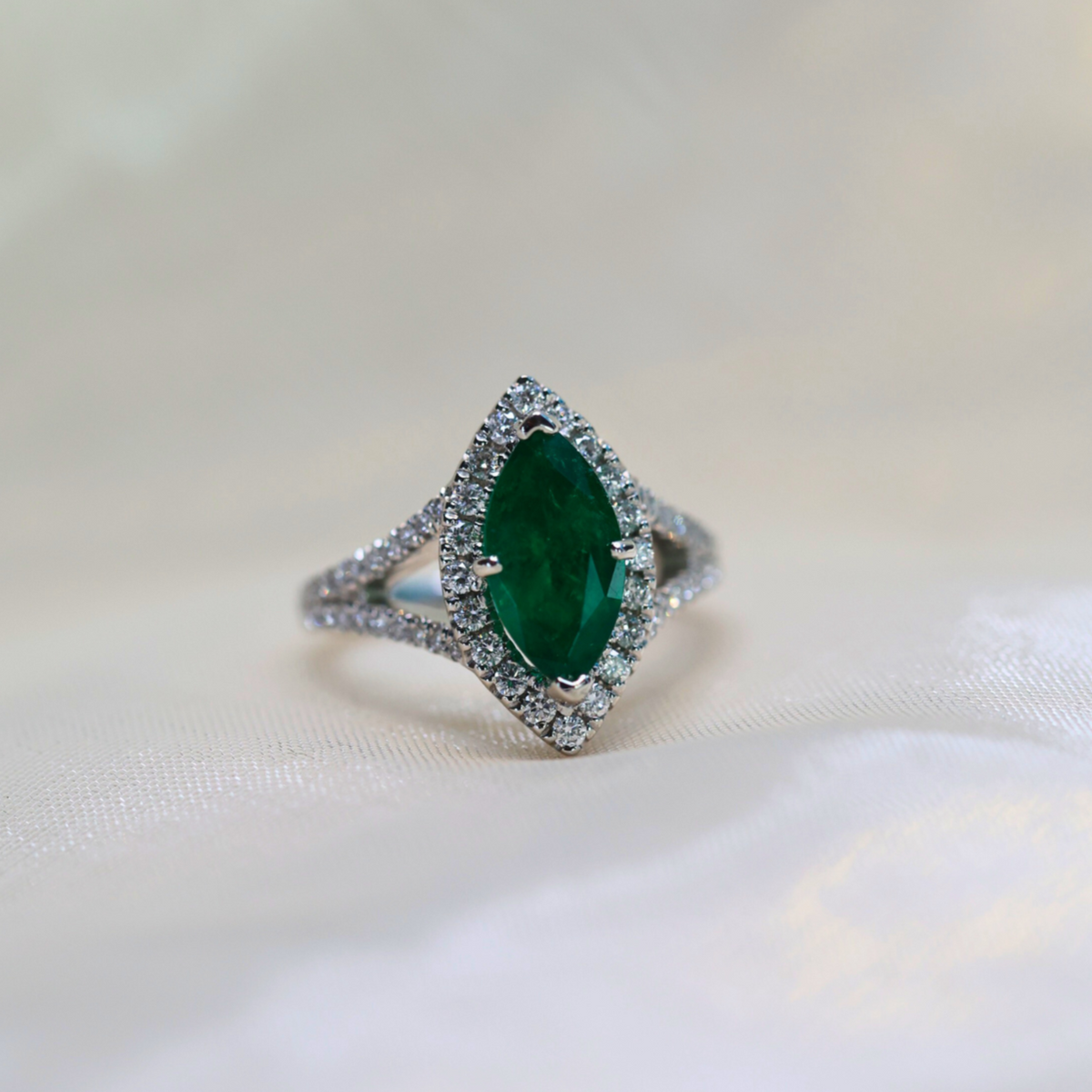 Ascent Emerald Ring - Appleby Jewellers Dublin