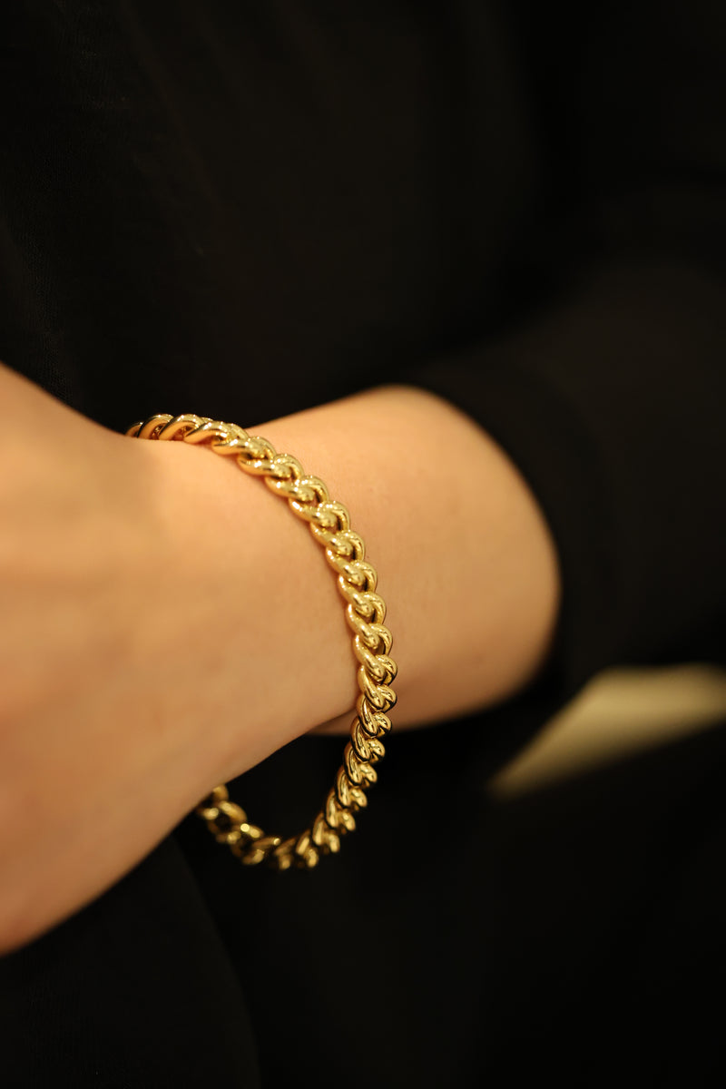 9ct Yellow Gold Curb Bracelet