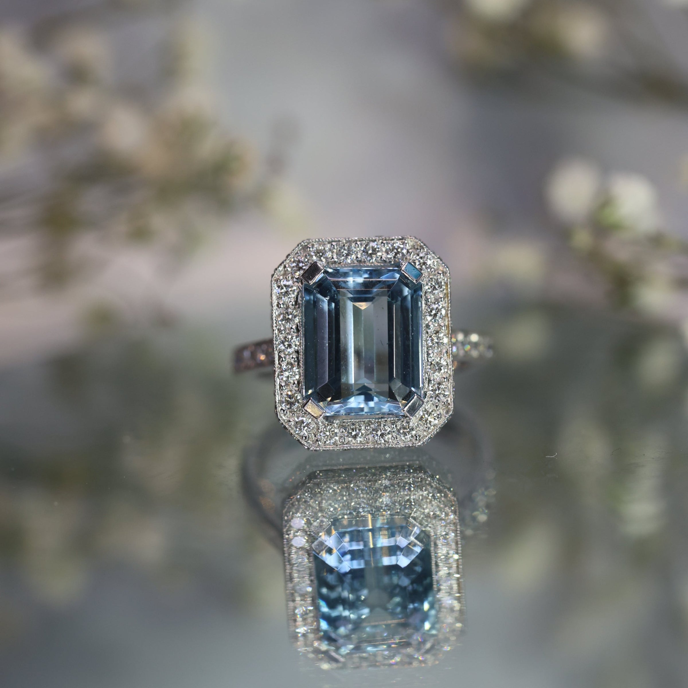 Aquamarine Gleam Ring