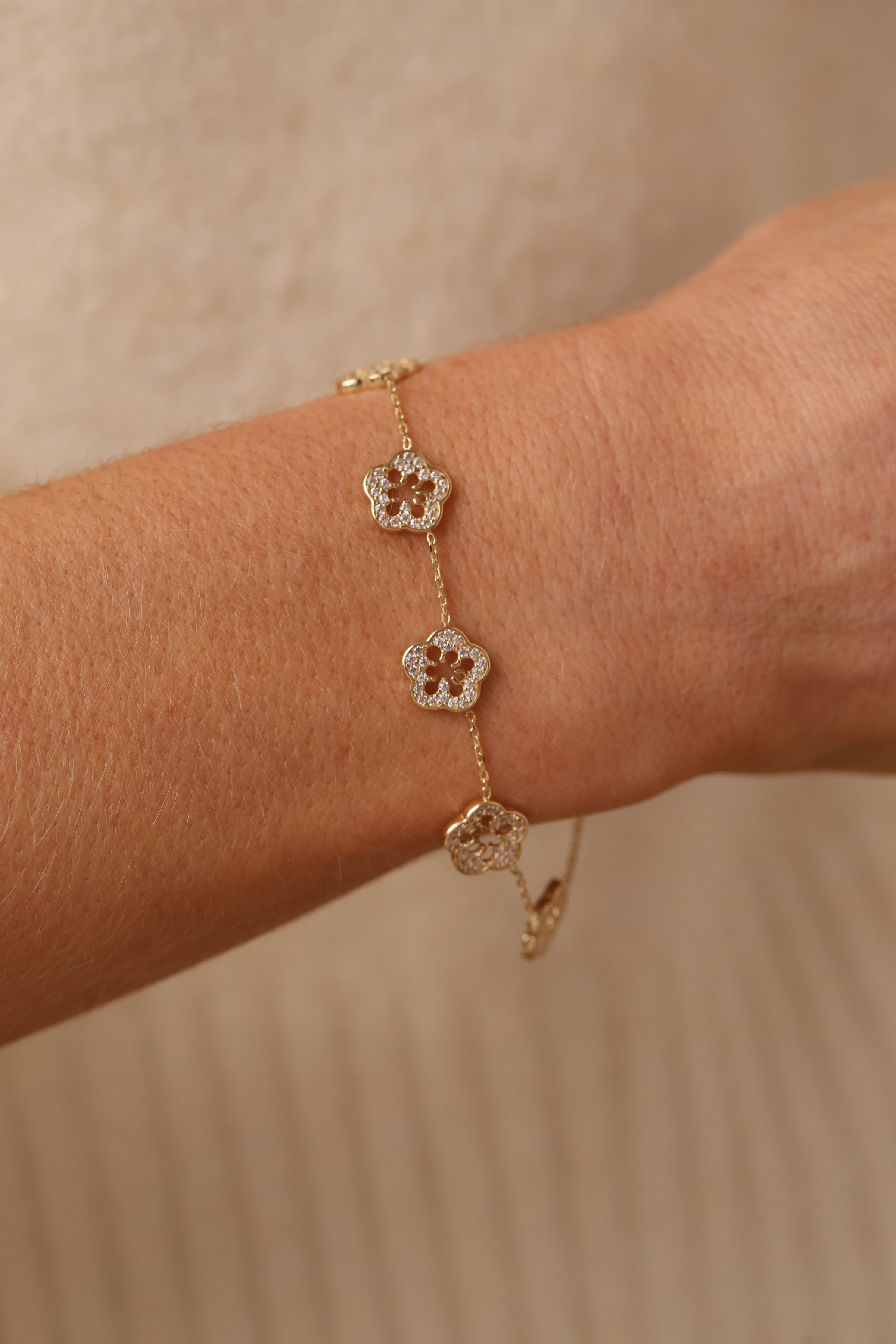 Flower Bracelet