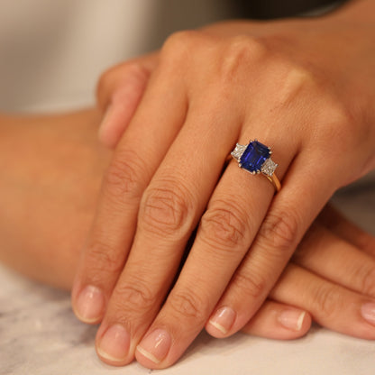 Tranquility - with a Royal Blue 4.24ct Sapphire