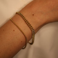 9ct Gold Curb Bracelet