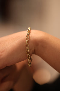 9ct Yellow Gold Curb Bracelet