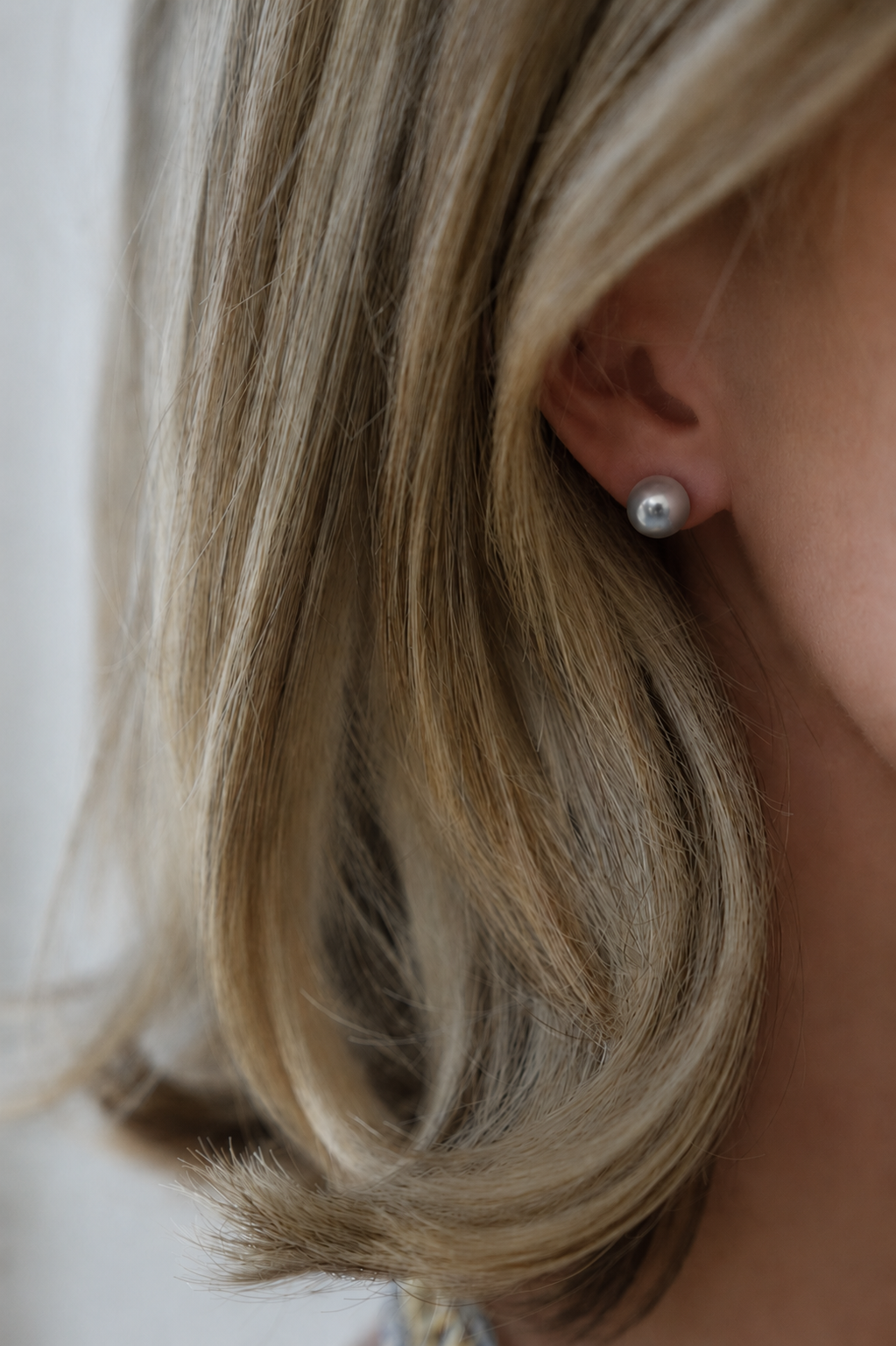 Tahitian Pearl Stud Earrings