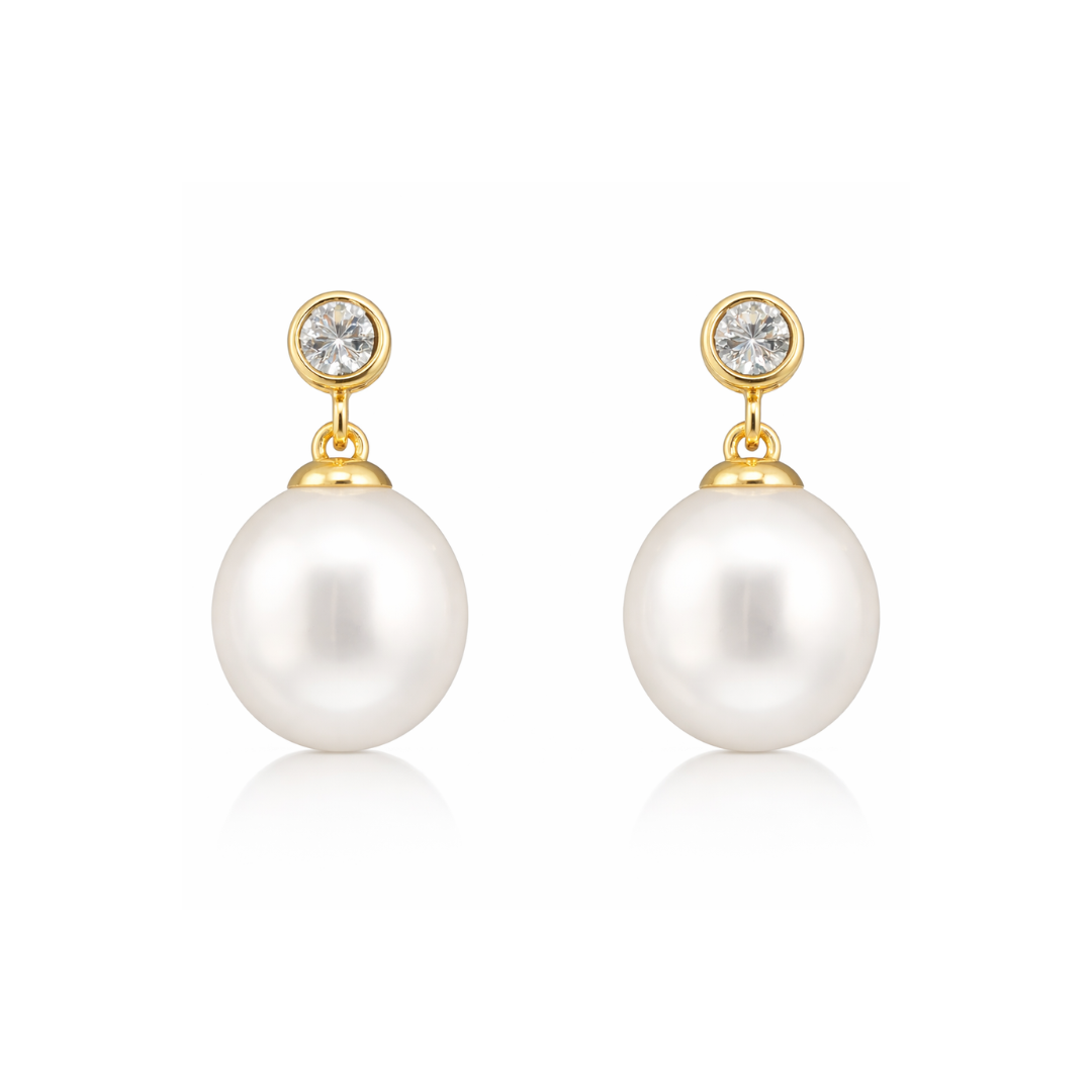 Elegant Akoya Heirloom Drop Earrings by Appleby Jewellers Dublin featuring lustrous pearl drops and intricate design details.