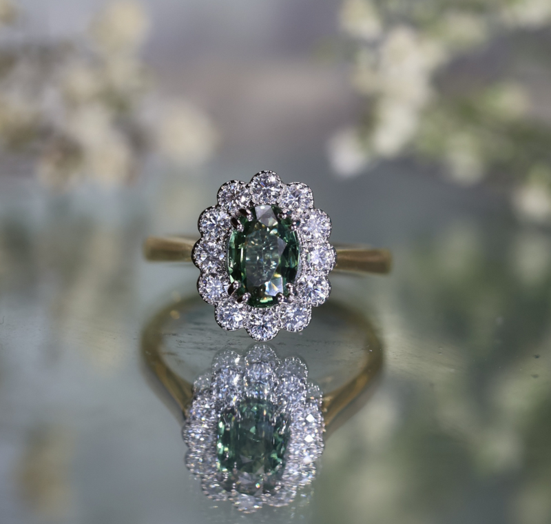 Kate Flower - Green Sapphire