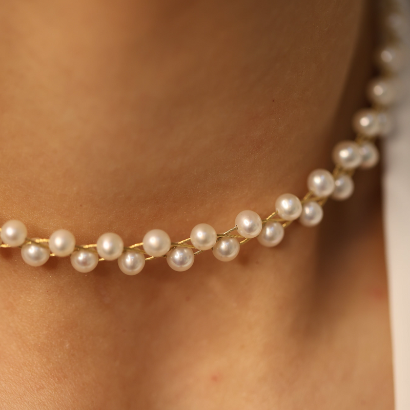 18ct Gold Pearl Collar