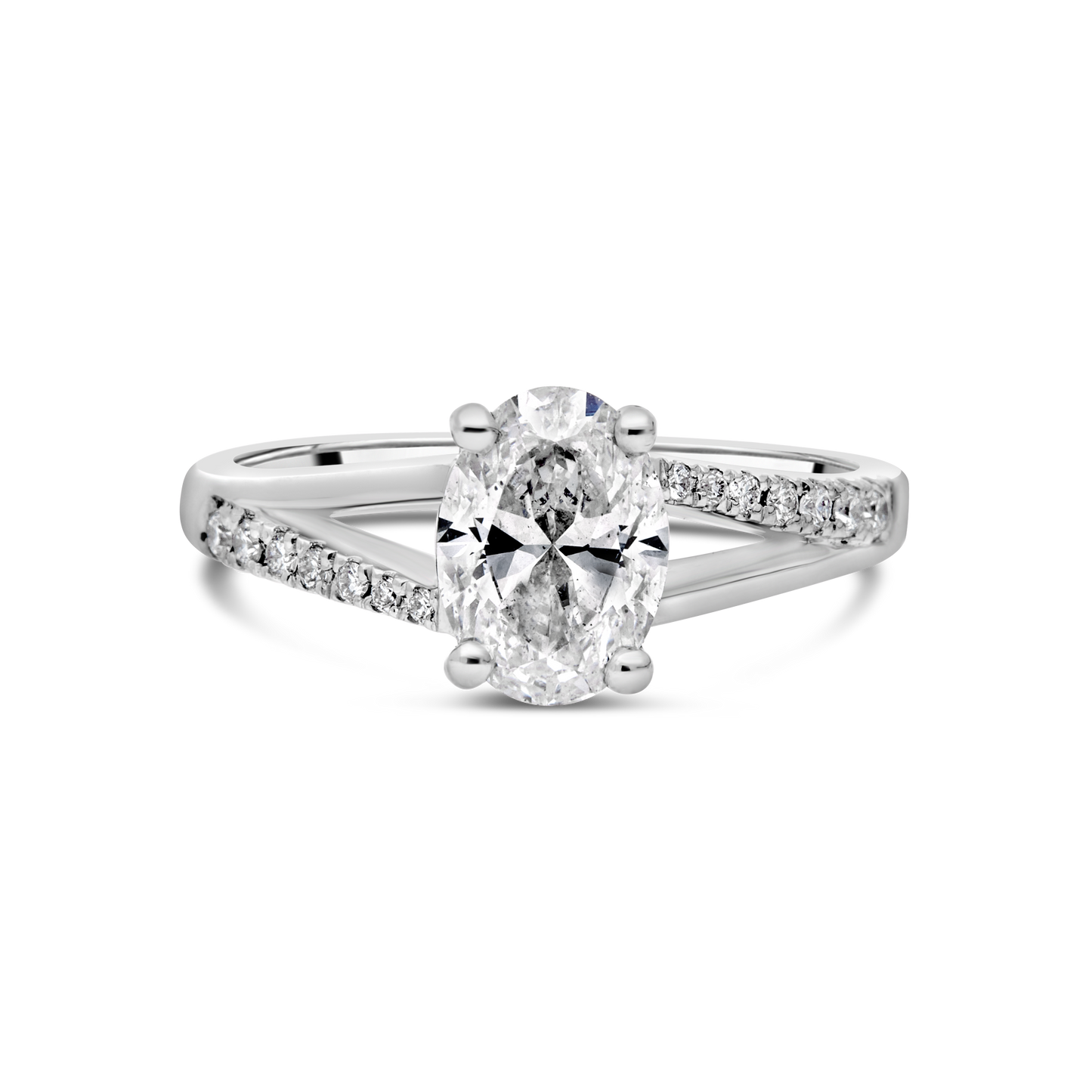 The "Niamh" Platinum Oval Diamond with Sides