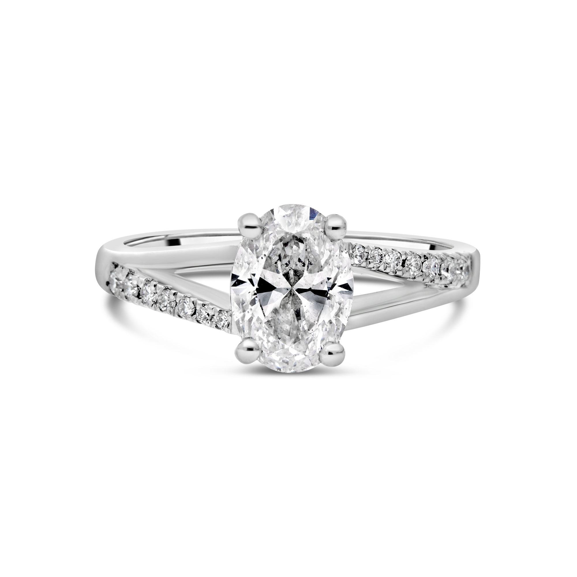 The "Niamh" Platinum Oval Diamond with Sides